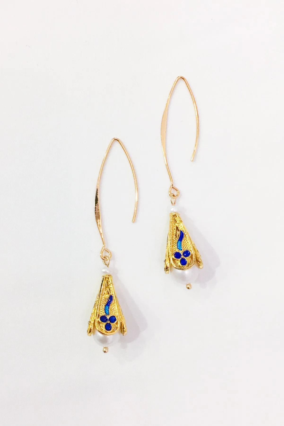 Dominique 18K Gold Enamel Pearl Earrings