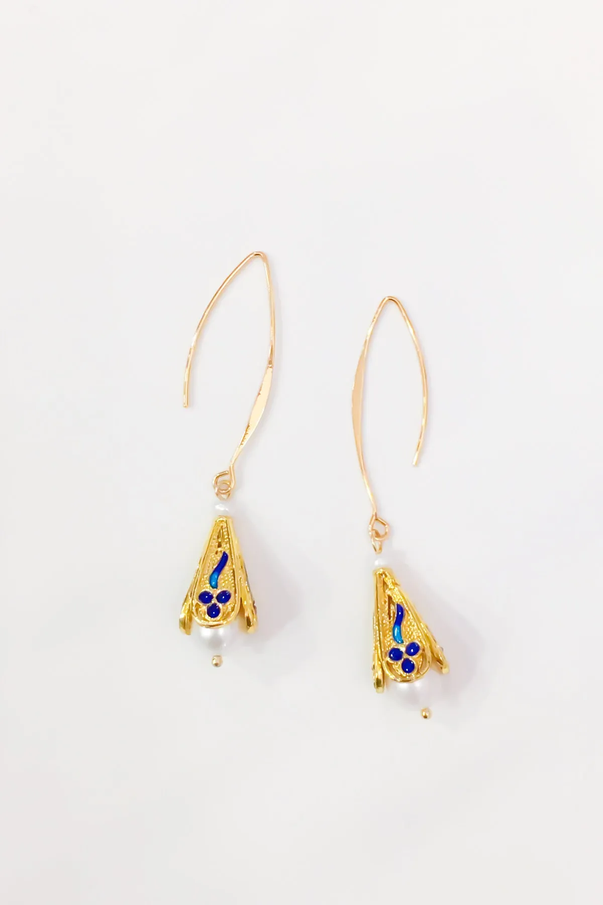 Dominique 18K Gold Enamel Pearl Earrings