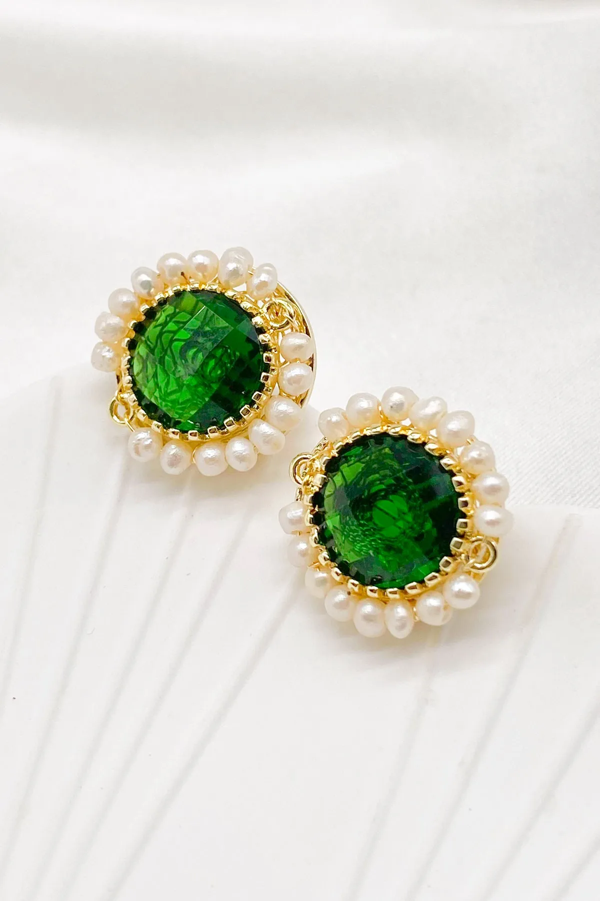 Enora Emerald Crystal Pearl Earrings
