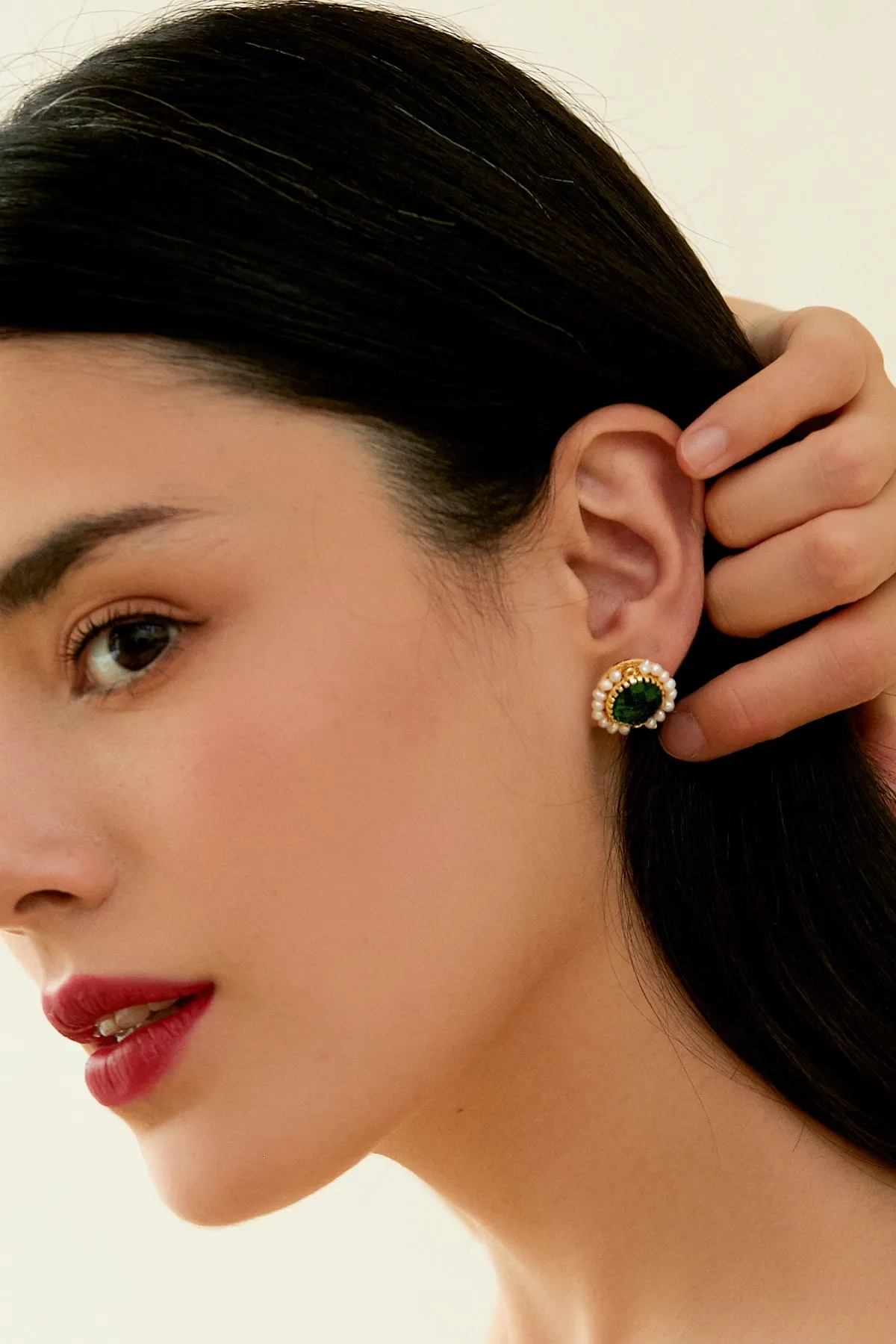 Enora Emerald Crystal Pearl Earrings