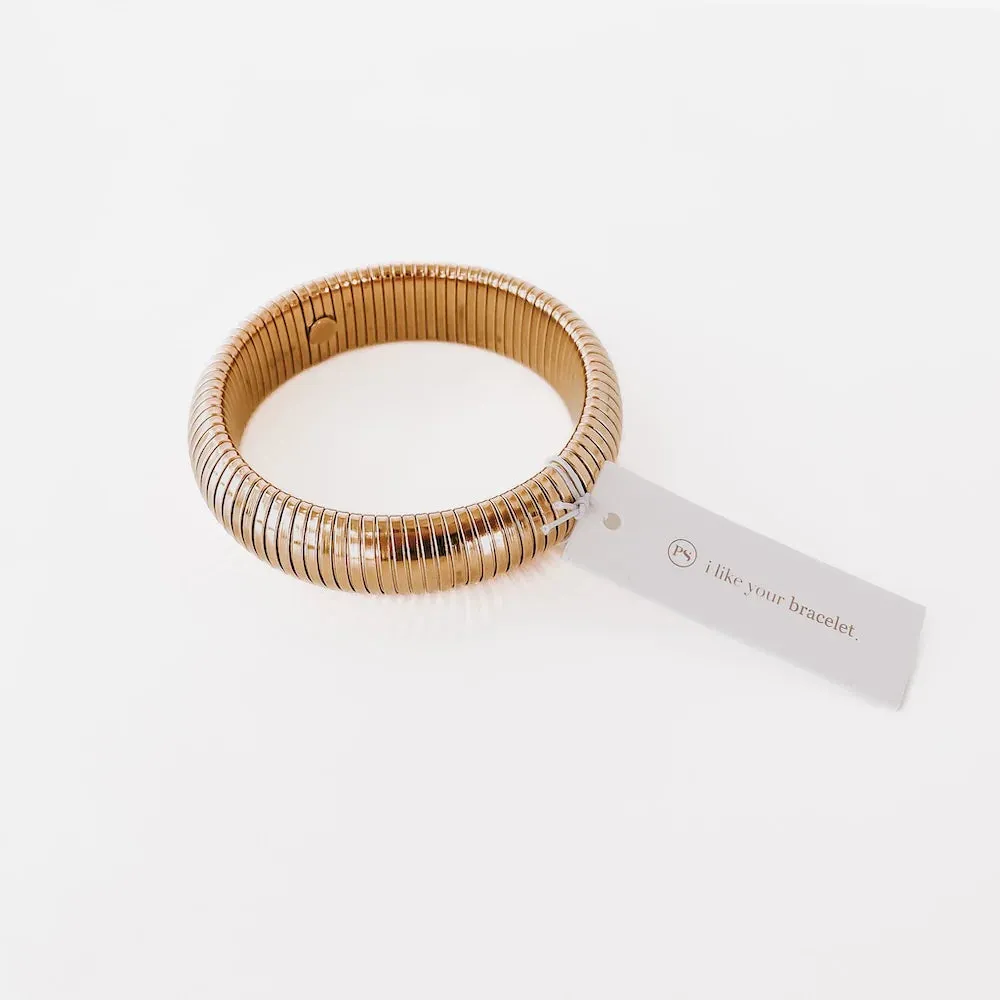 Fierce Finley Bangle Bracelet - Gold