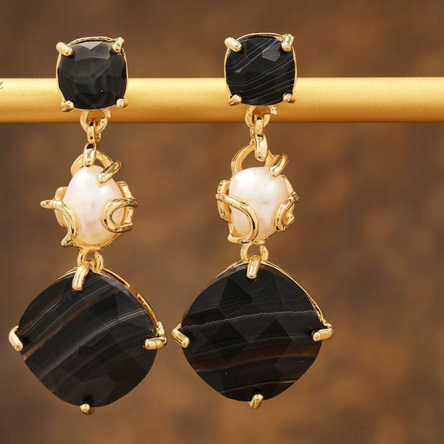 Natural Gemstone Agate & Pearl Earrings