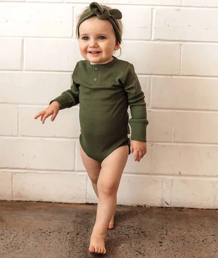 Snuggle Hunny Long Sleeve Organic Bodysuit - Olive